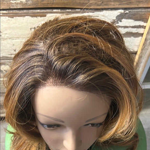 Elegant Blonde with dark root Curly Hair Wig with Natural Shine - Picture 3 of 8
